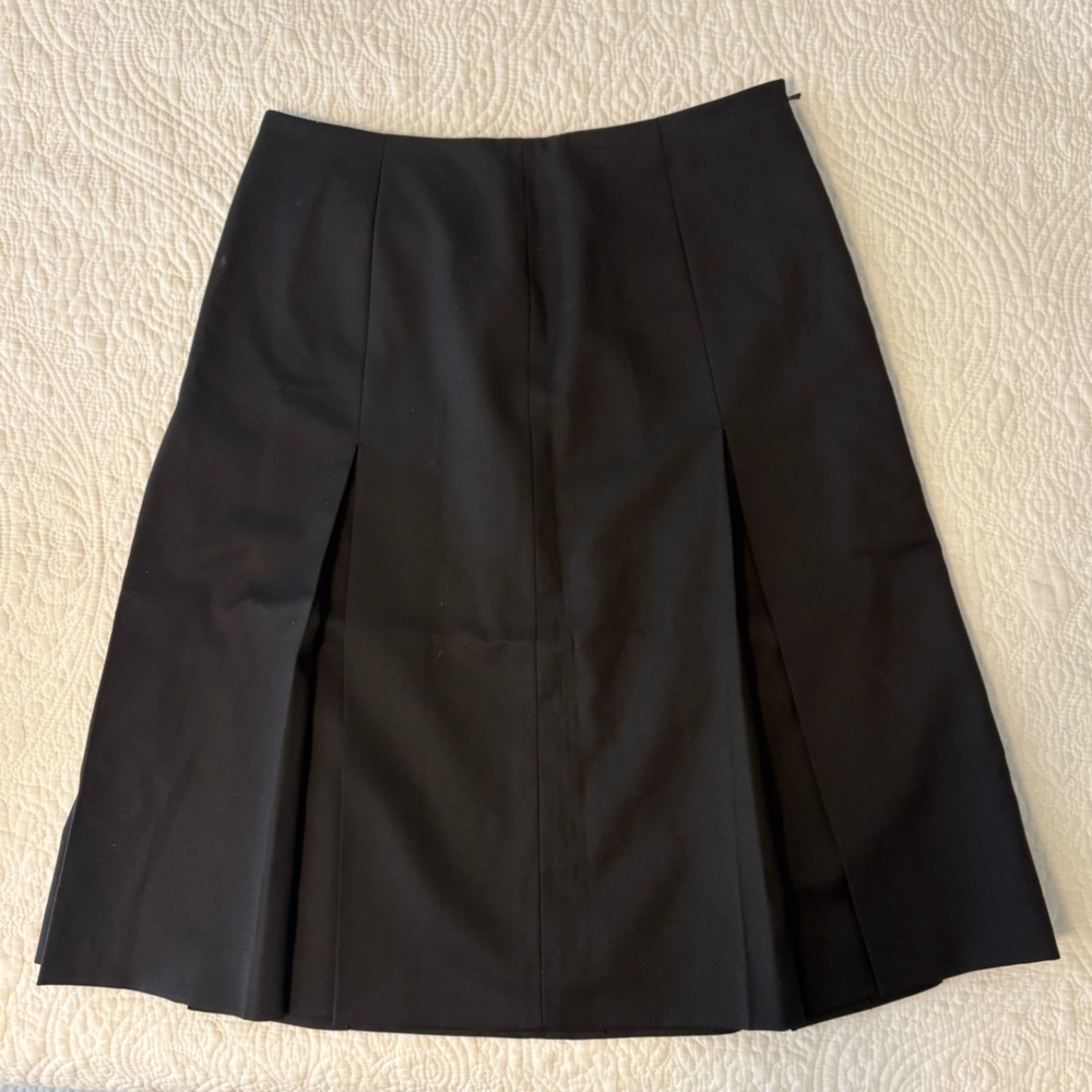 Brooks Brothers Black Pleated Skirt -2P